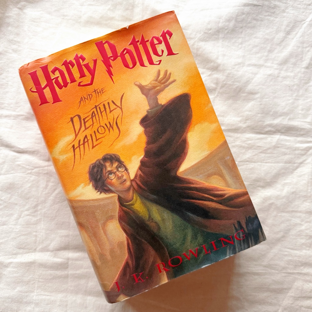 Harry Potter And The Deathly Hallows Book